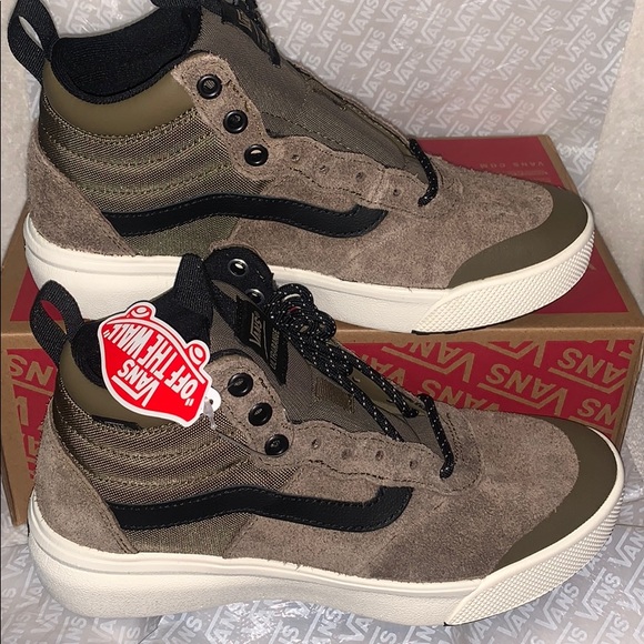 Vans Other - >Ⓜ️ULTRARANGE HI TOP HAIRY SUEDE CUB/MARSHMALLOW ULTRA PADDED TONGUE BRAND🆕VANS